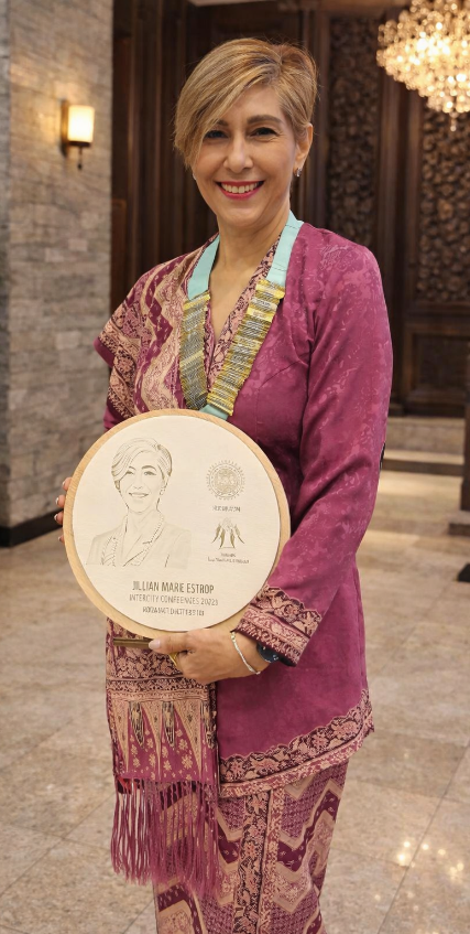 Jillian Estrop, District 330 Chairman, 2025-2026